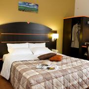 Hôtel Restaurant Akena Bordeaux La Brède主图