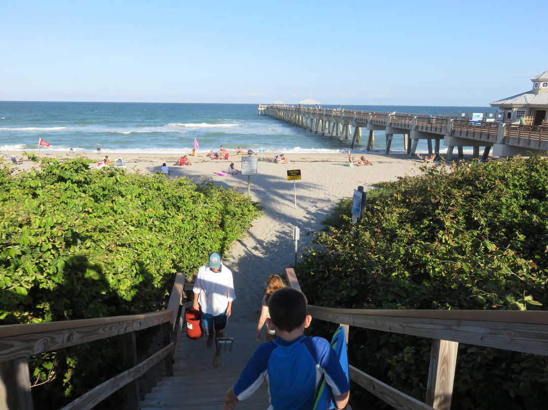 Juno Beach Pier-朱诺海滩必去景点