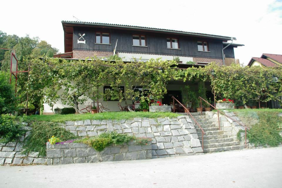Youth Hostel Podcetrtek