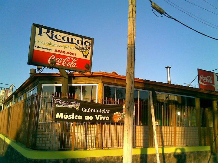 Guaiba餐馆和美食-Ricardo Pizzas e Calzones