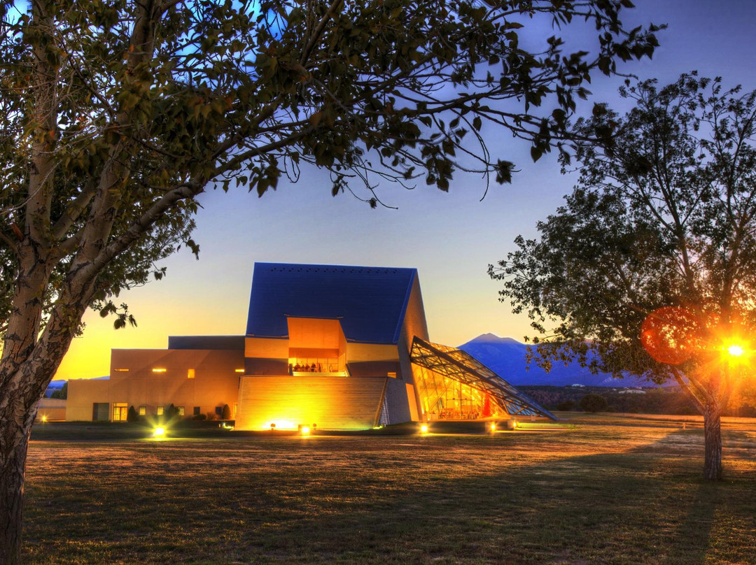 Spencer Theater for the Performing Arts-鲁伊多索必去景点