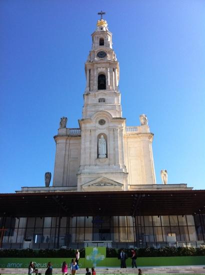 Basílica de Nossa Senhora do Rosário de Fátima-花地玛必去景点