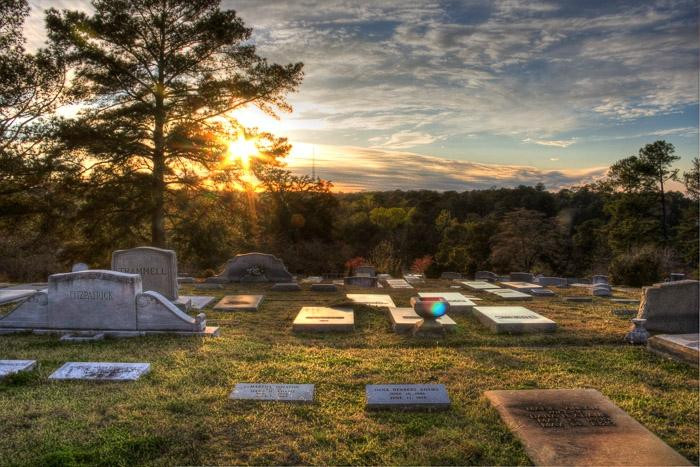 Riverside Cemetery-梅肯必去景点