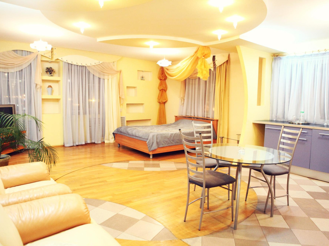 Novocheboksarsk酒店住宿-Mir