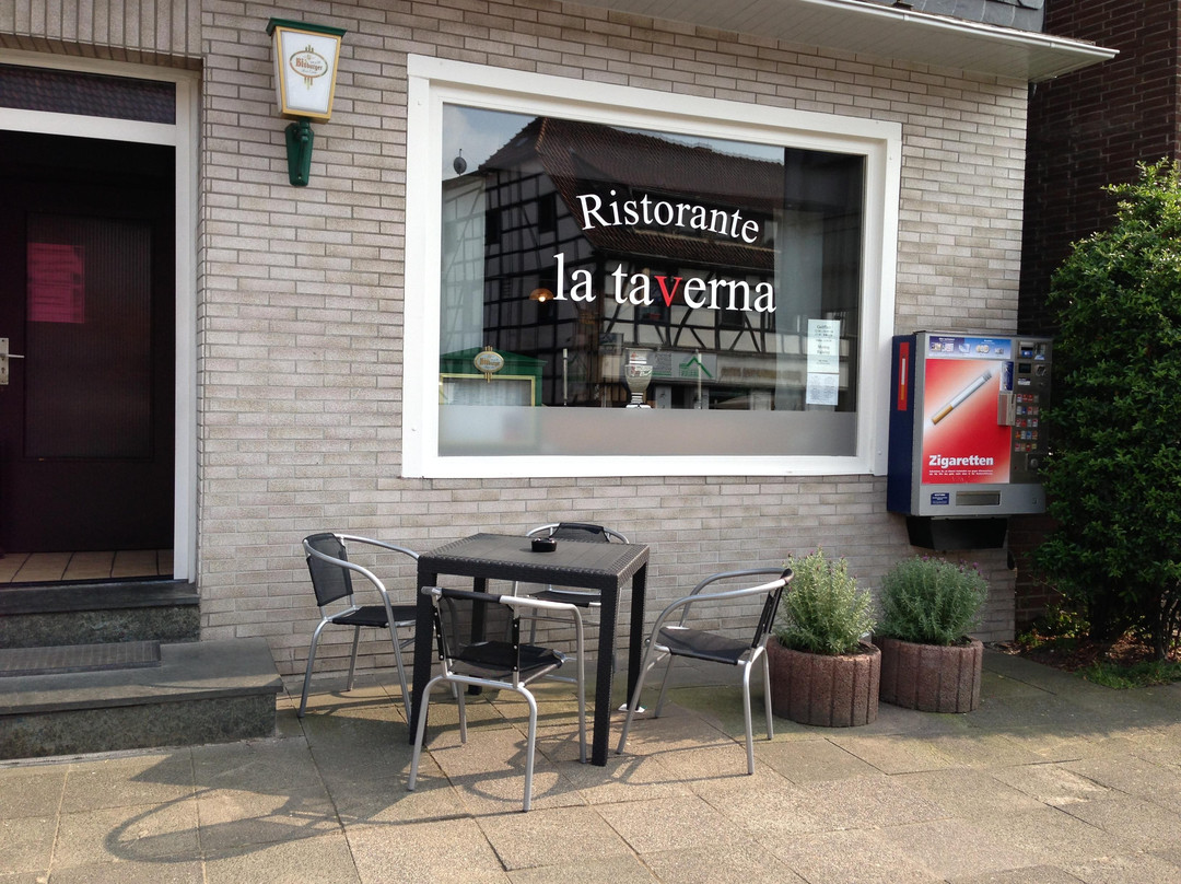 Marl餐馆和美食-Pizzeria La Taverna