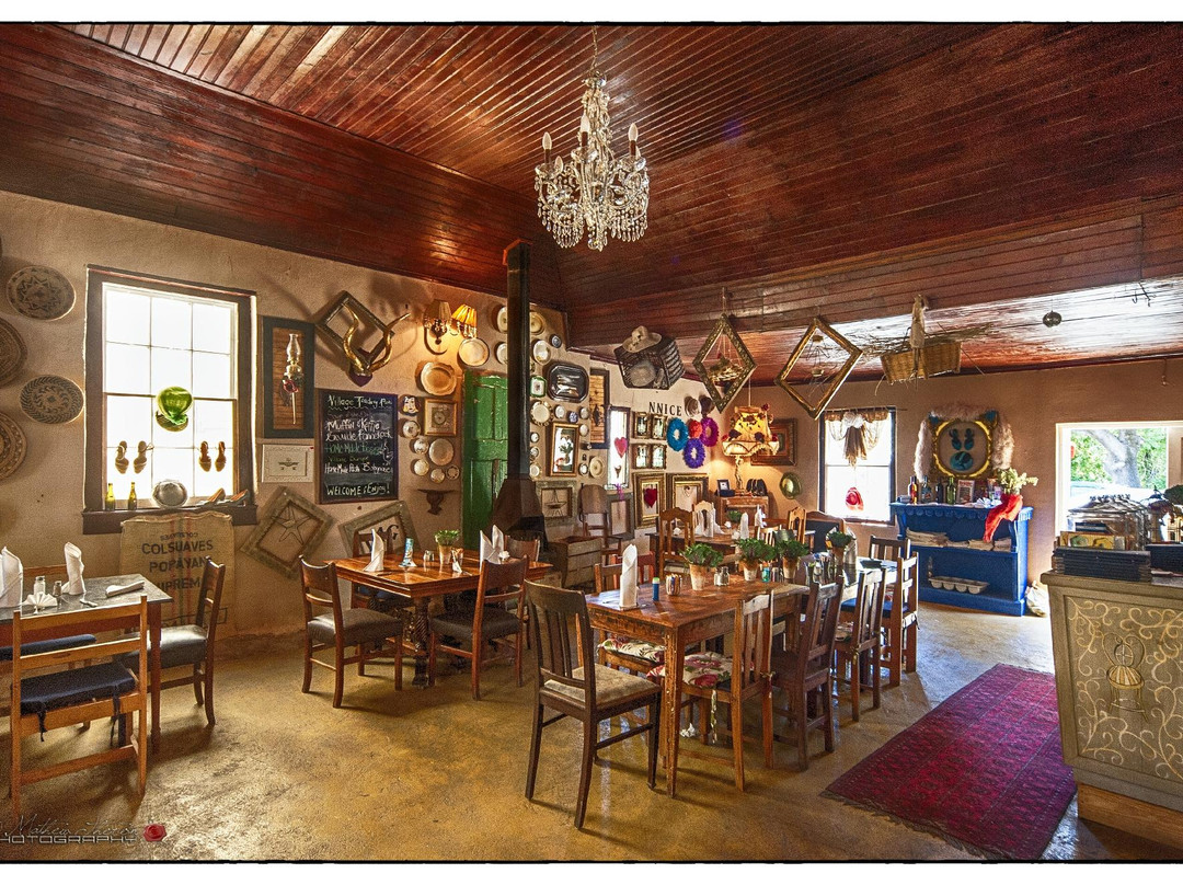 德鲁餐馆和美食-Village Trading Post