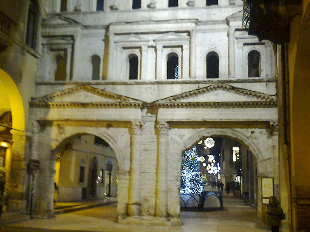 Porta Borsari - World Heritage Site-维罗纳必去景点