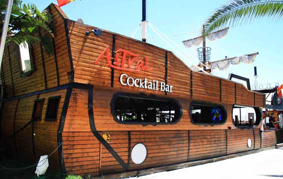 ASTRAL Cocktail Bar-巴努斯港必去景点