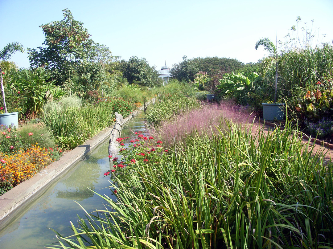 Trailhead Store @ The Gardens At Stowe-Belmont必去景点