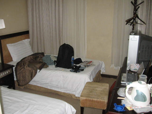 万程华府国际酒店主图