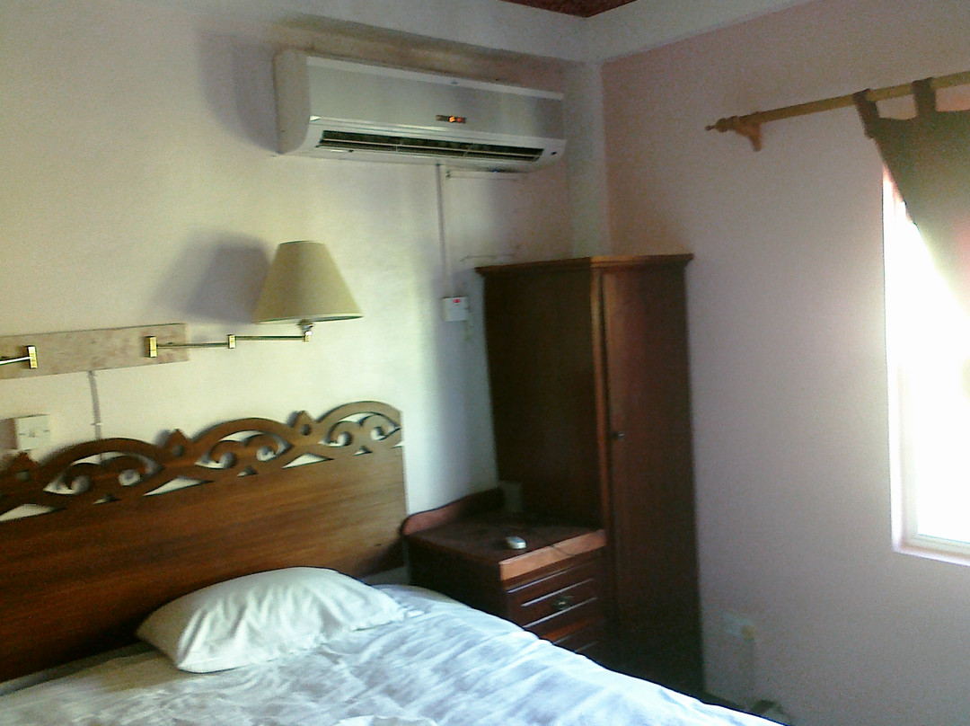 Sutton Place Hotel主图