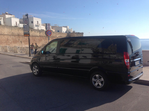 Suite Transfer-莫诺波利必去景点