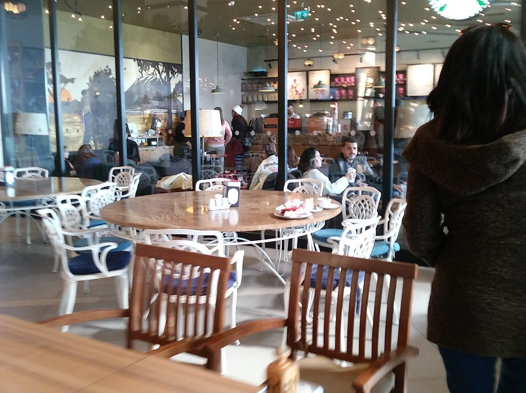 Kizilkecili餐馆和美食-Starbucks