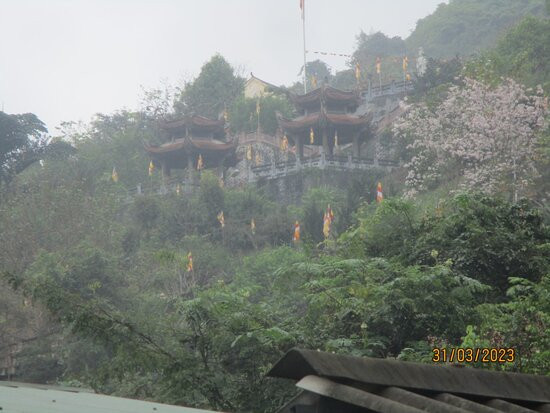 Truc Lam Pagoda-Trung Khanh必去景点