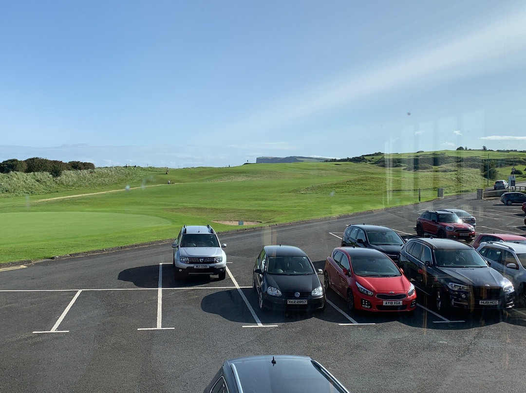 Ballycastle Golf Club景点图片