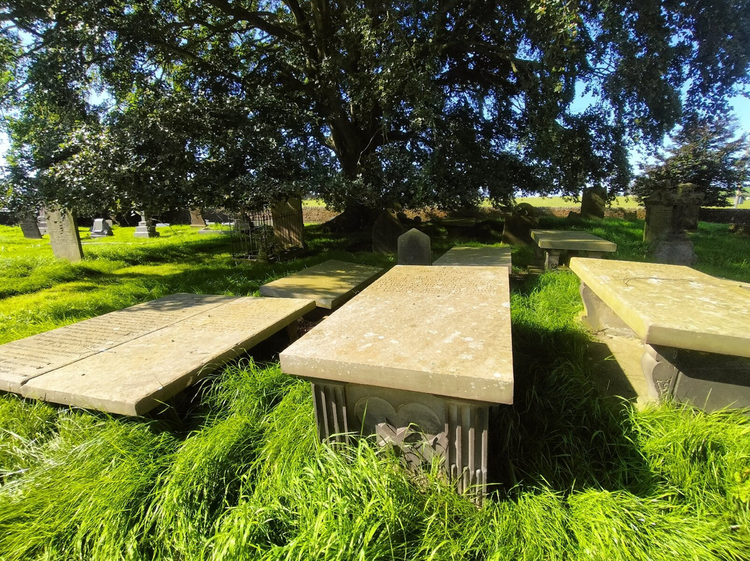 Broughton All Saints Church景点图片