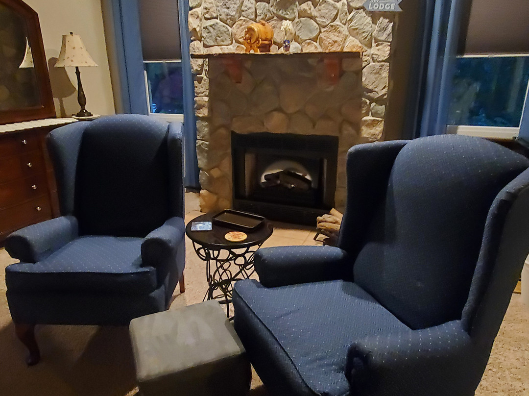 Black River Inn B&B主图