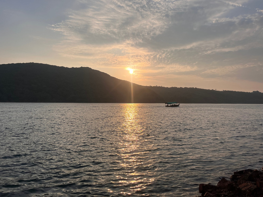 Rivercoast Resort主图