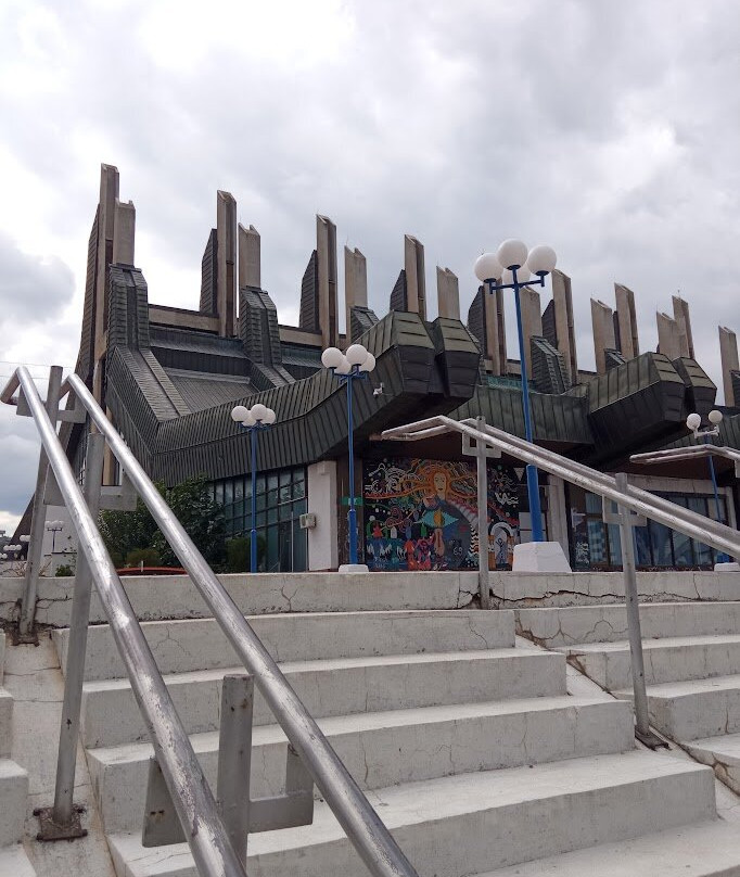 Youth and Sports Center-普里什蒂纳必去景点