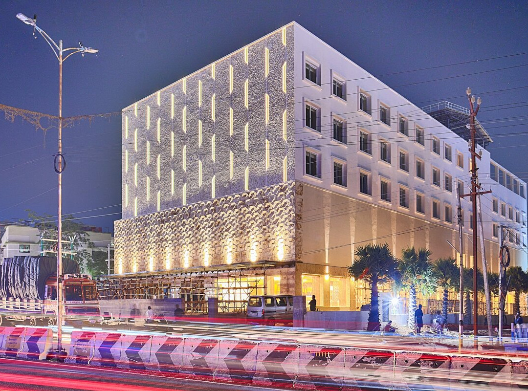 Hotel Turmeric