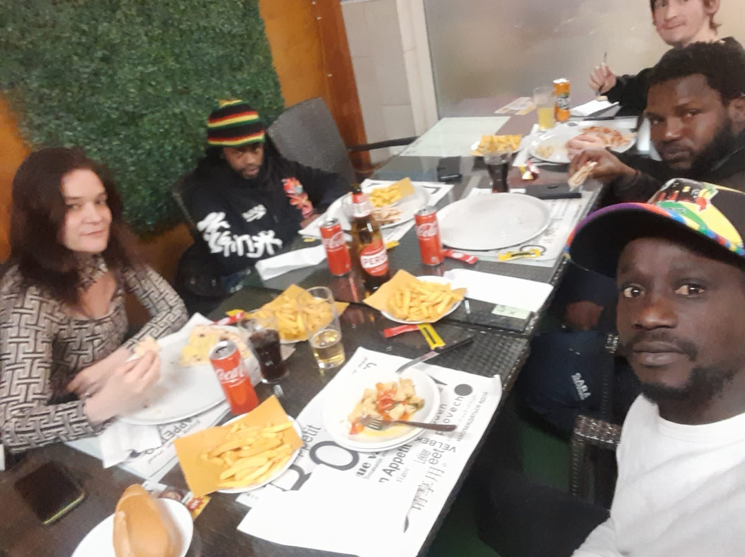 Pizzeria  Brik