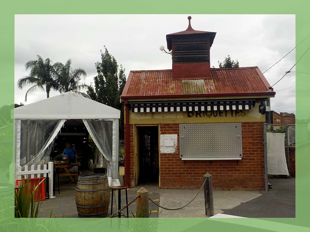 Briquettes Coffee Shop