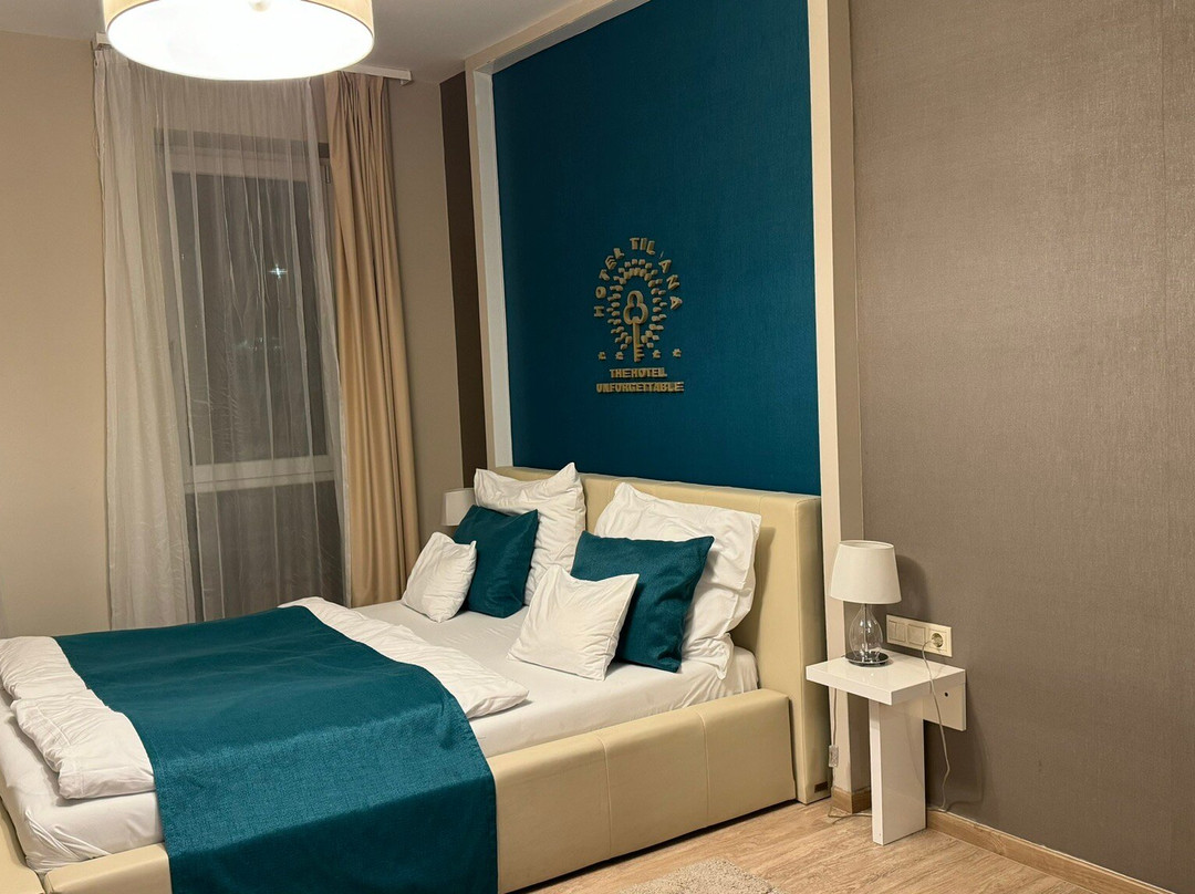 蒂利亚纳酒店主图