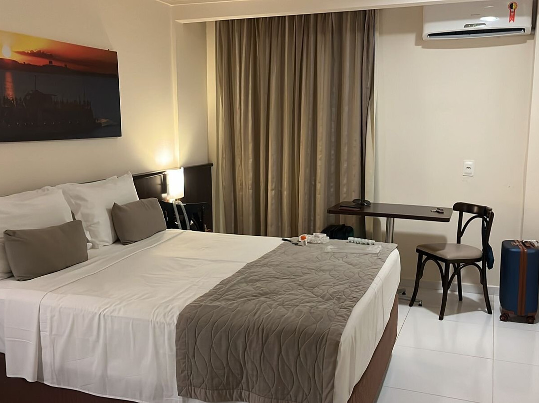 伯格里酒店主图