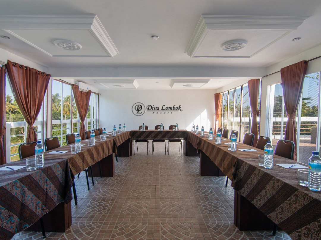 Diva Lombok Resort & Bintang Cafè主图