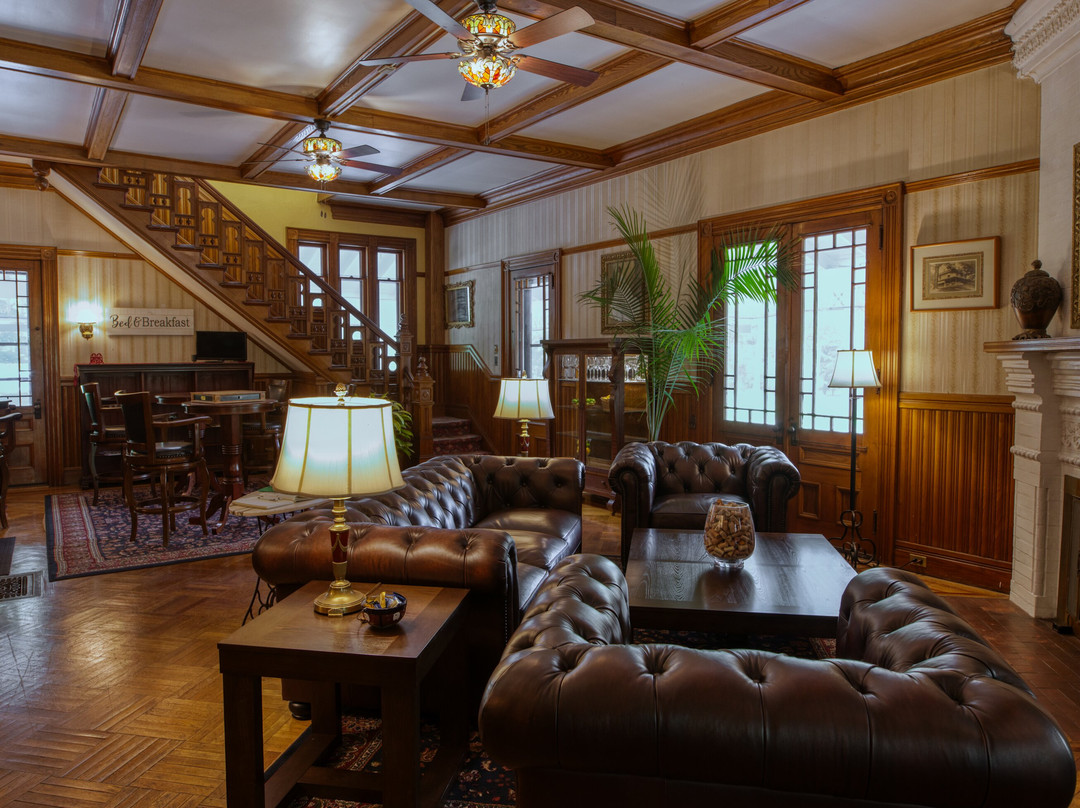 Rockwell Falls Inn And Wine Bar主图