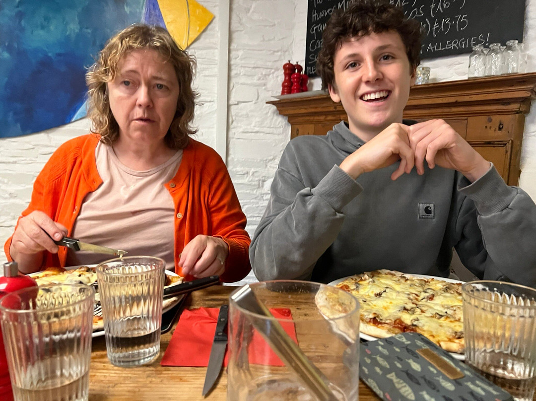 Calli Pizza Café