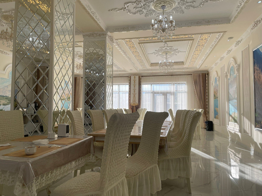 Hotel Panjakent Plaza