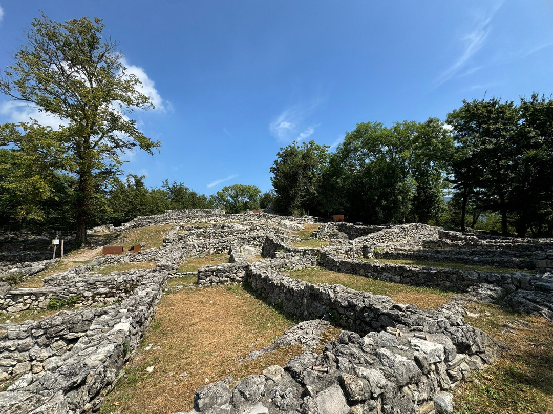 Parco Archeologico di Tremona-Castello-Tremona必去景点