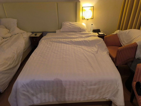 曼谷四翼酒店主图