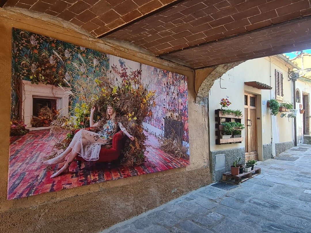 Centro Storico di Chiusdino景点图片