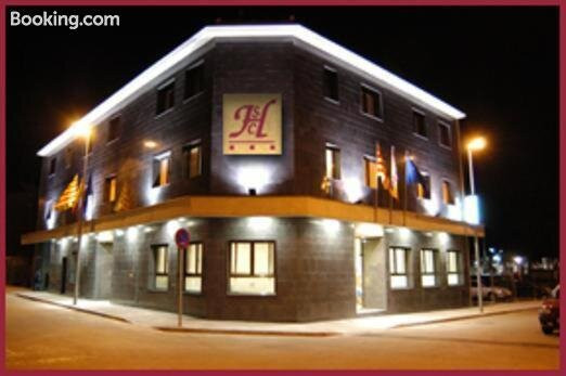 Hotel Sant Celoni主图