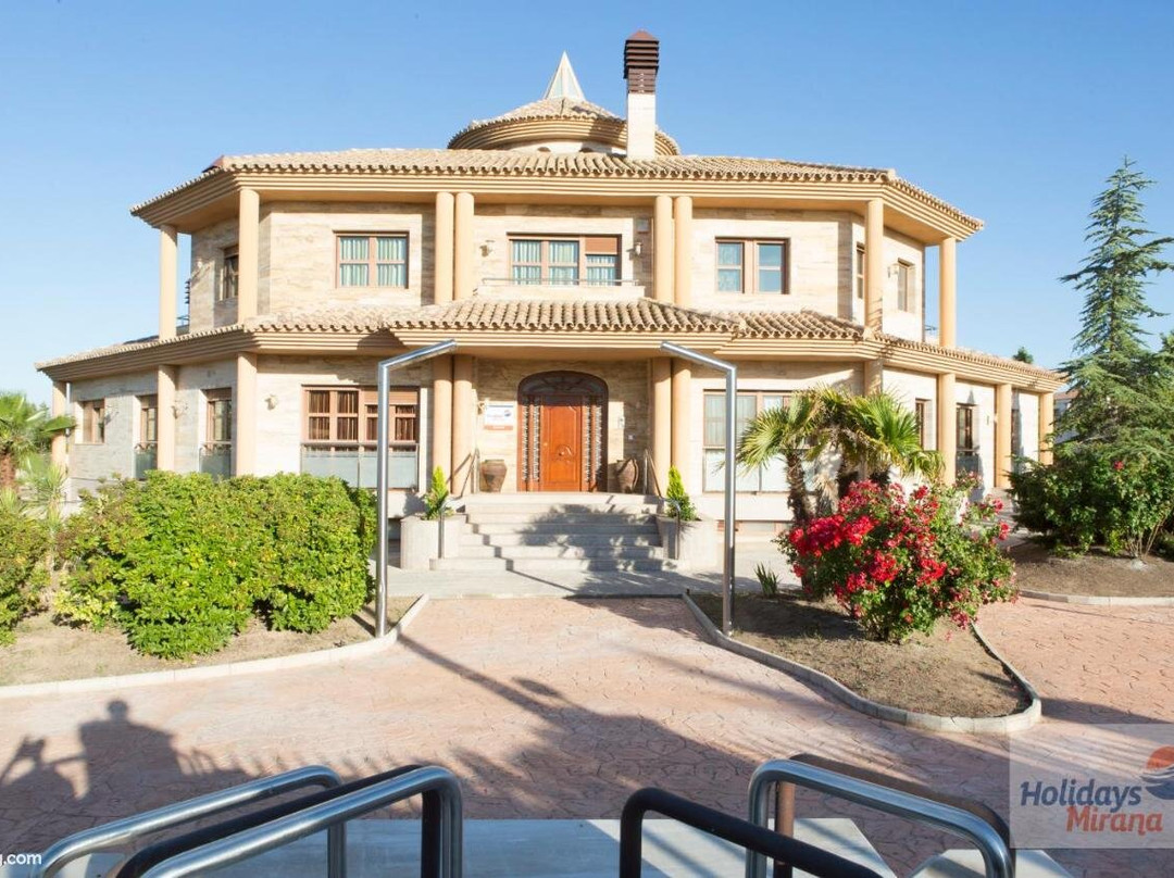 Holidays Mirana主图