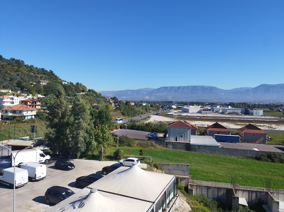 Lord Hotel & Restaurant At AutoStation主图