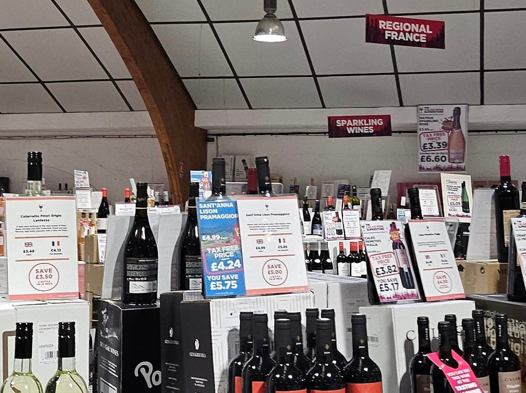 Calais Wine Superstore景点图片