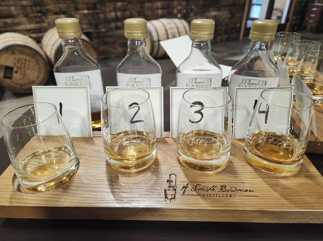 A. Smith Bowman Distillery景点图片