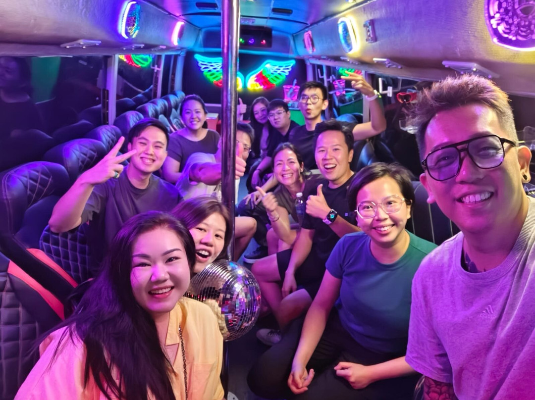 Party Bus Singapore-新加坡必去景点