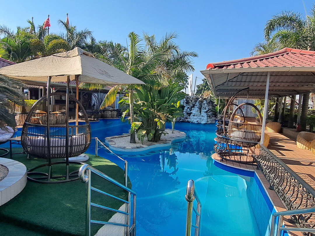 Best Western Plus Paramount Hotel主图