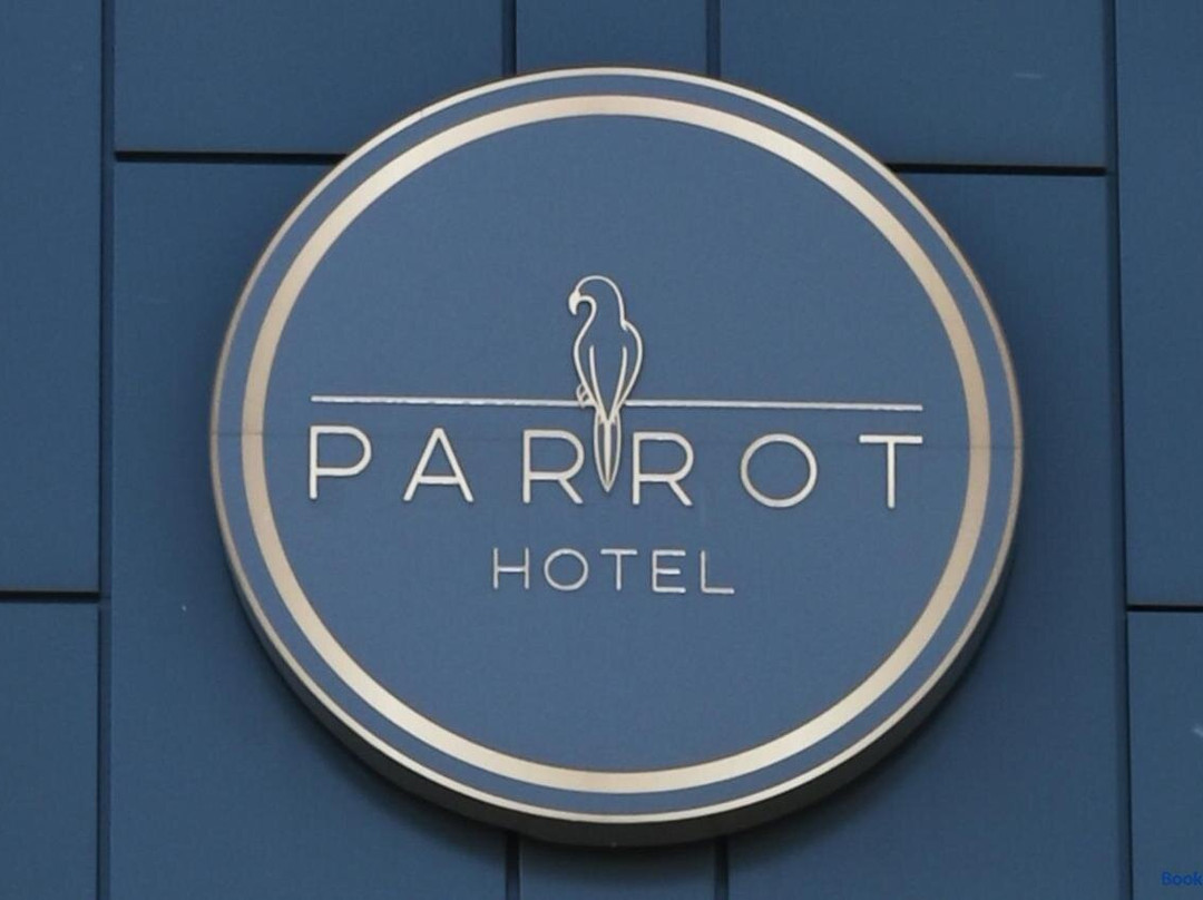 Hotel Parrot