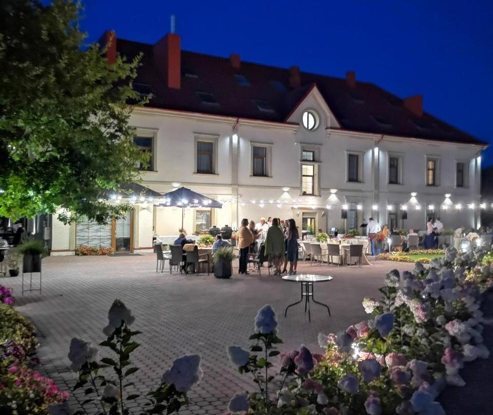 Central Hotel Radviliškis