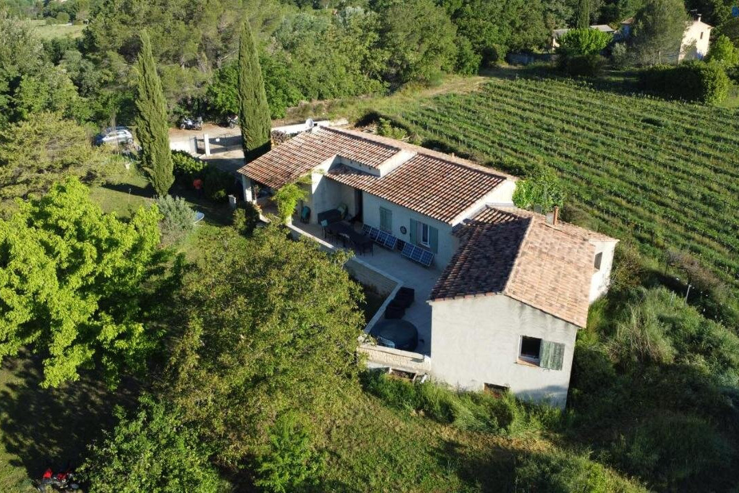 Chambre D hôtes en Provence, au Pied du Luberon, les Coquelicots