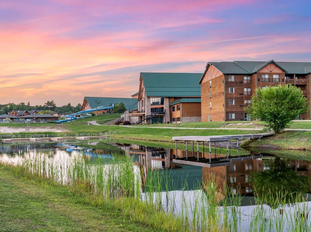 Three Bears Resort主图