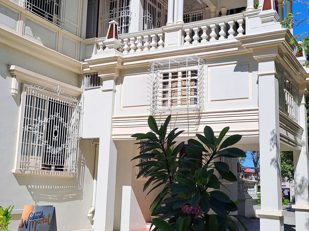 The Molo Mansion景点图片