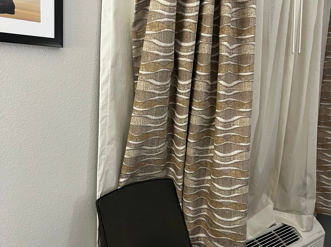 La Quinta Inn & Suites by Wyndham Allen at The Village主图