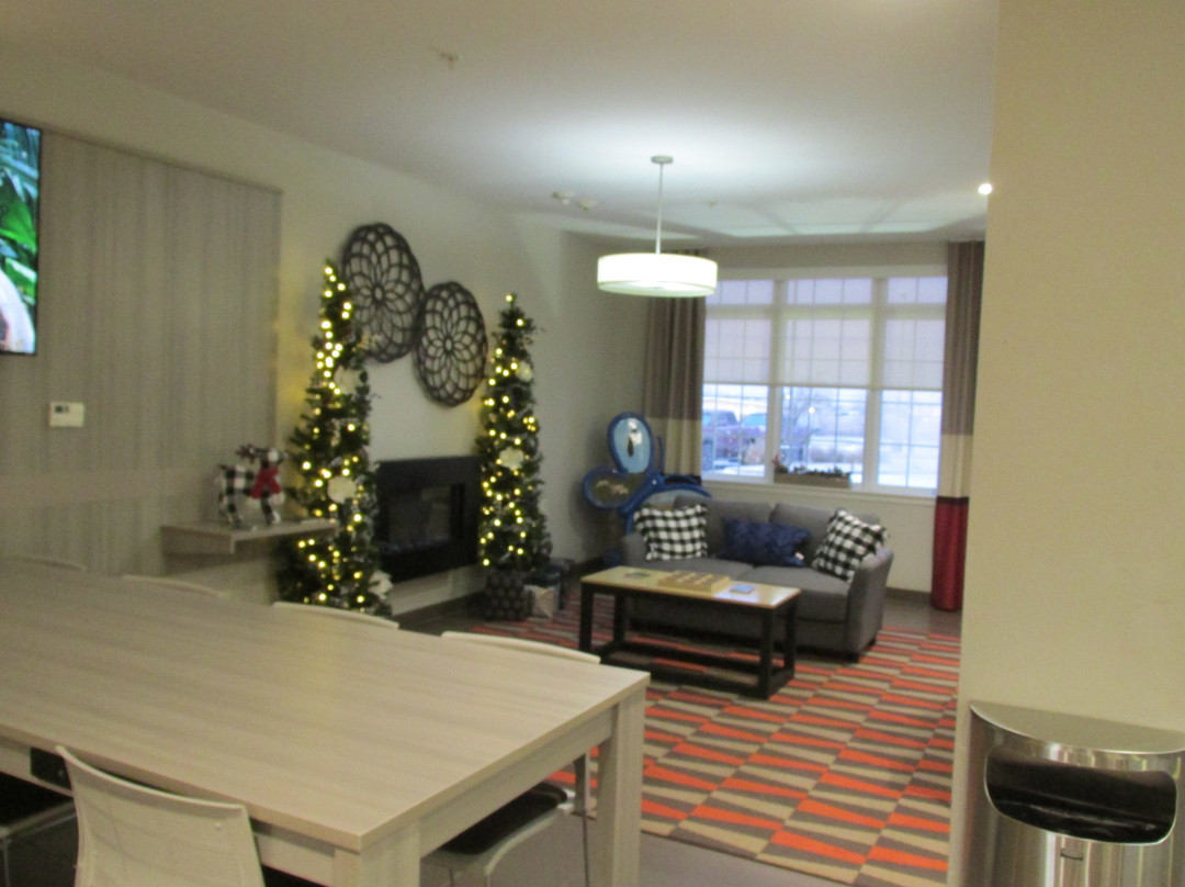 Microtel Inn & Suites by Wyndham Perry主图