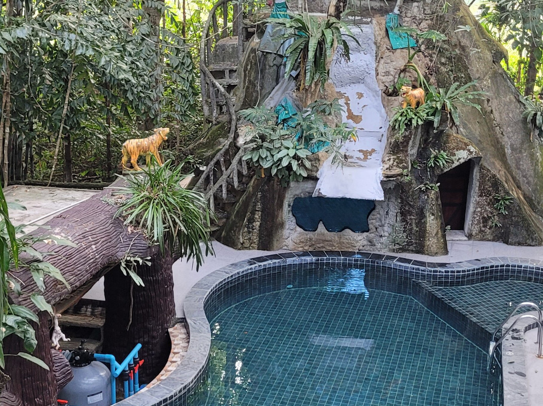 考苏克树屋度假村主图